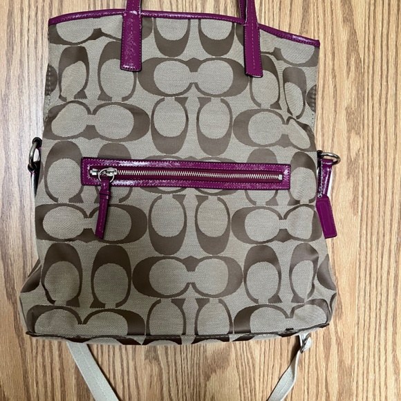 Coach purse - Picture 2 of 4